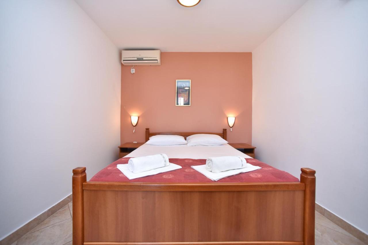 Apartmani Soljaga Petrovac Екстериор снимка