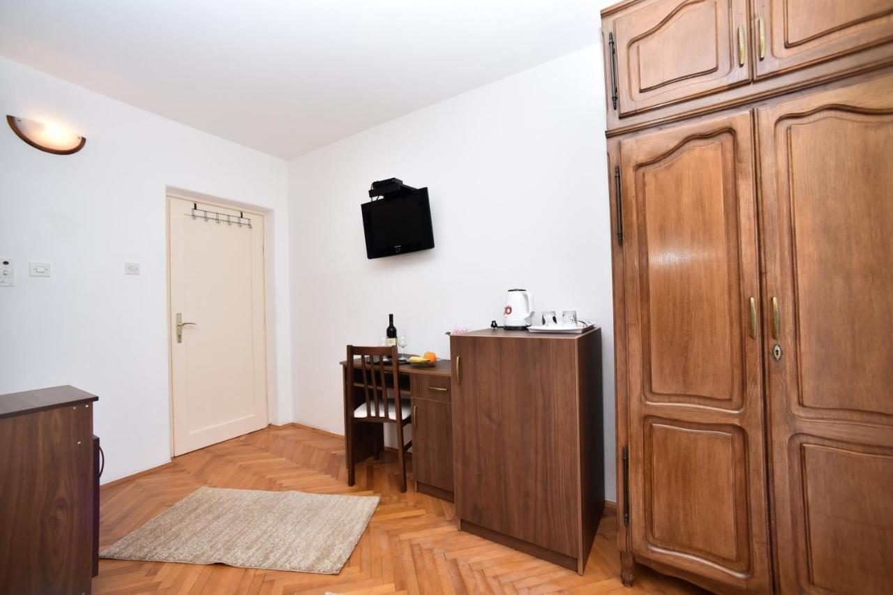 Apartmani Soljaga Petrovac Екстериор снимка