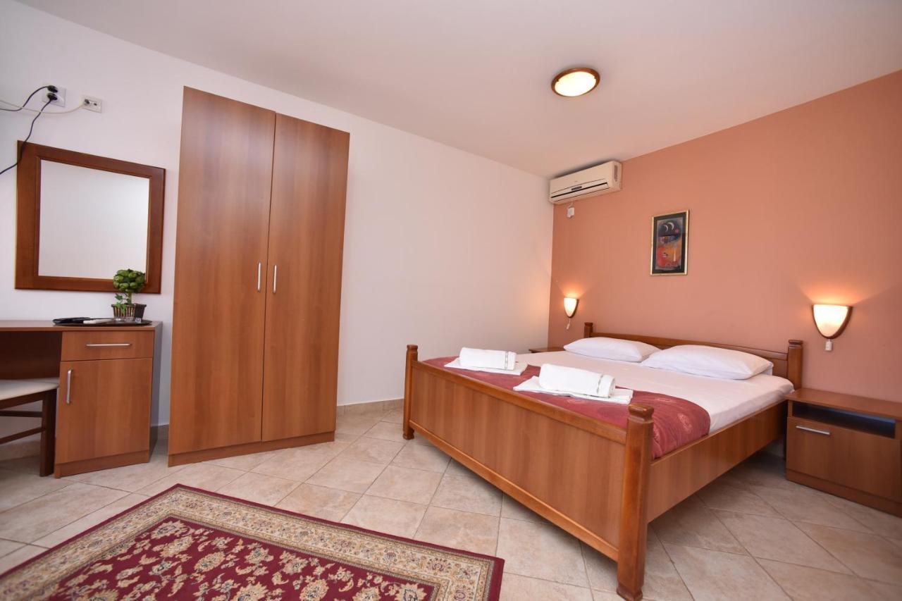 Apartmani Soljaga Petrovac Екстериор снимка
