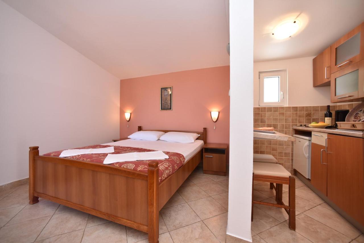 Apartmani Soljaga Petrovac Екстериор снимка