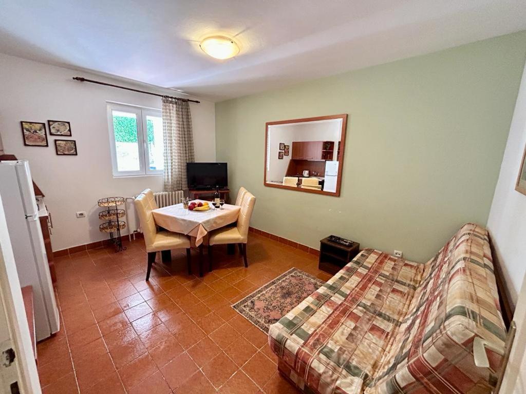 Apartmani Soljaga Petrovac Екстериор снимка
